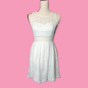 Fit & Flare Sweetheart Neck Midriff Cutout White Crochet Lace Mini Dress Size 0